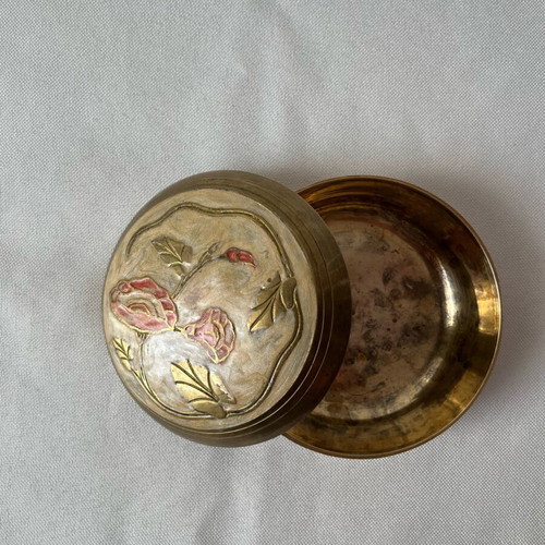Vintage brass trinket box used, Art Nouveau style, made in India