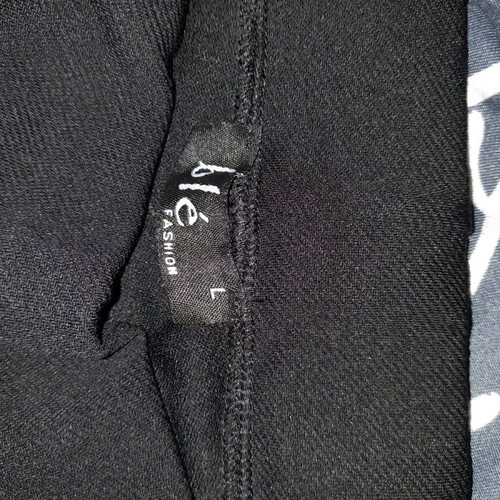 Black leggings like pants with pockets used, size L