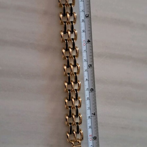 Wide bracelet like new