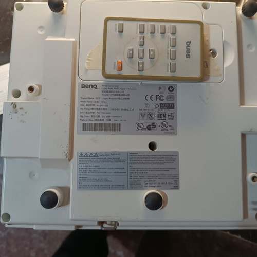 BenQ DLP projector MP5 used with extra lamp