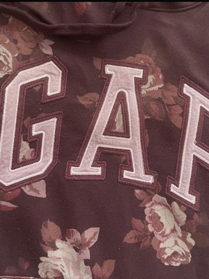 Φούτερ GAP με κουκούλα plus size μελιτζανί με λουλούδια σαν καινούργιο