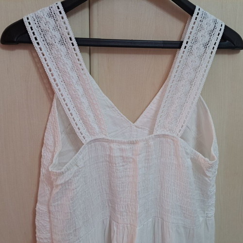 Women's long white dress with lace straps and lining