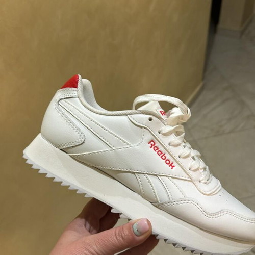 Reebok sneakers new, white, sizes 37.5 and 38