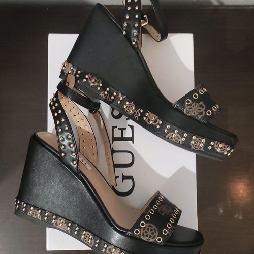 Guess Black Platform Sandals New Size 37