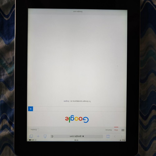 Apple iPad 3rd generation with charger and case
