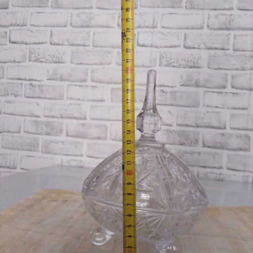 Vintage crystal bonbonniere with lid and three decorative feet