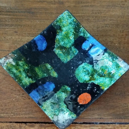 Vintage enamel on iron decorative plate, Mid-Century Modern style