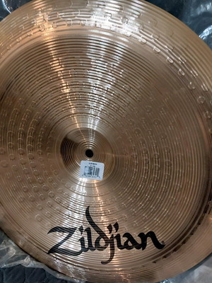 Zildjian China 16" I Family series new with bonus 16" Turkey Crash cymbal and drumsticks