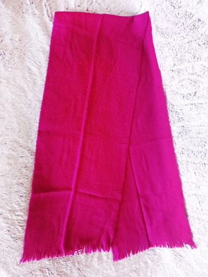 Fuchsia fleece scarf used
