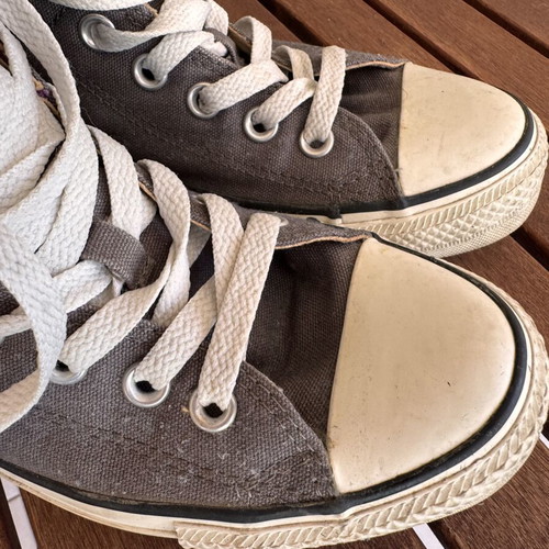 All Star Converse boots used, size 6.5, grey