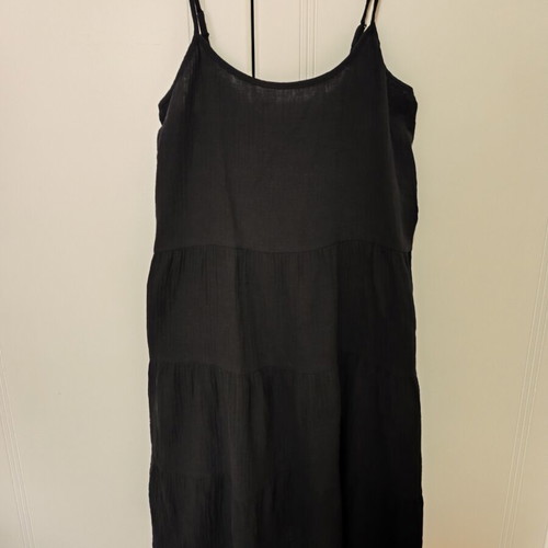 Black mini dress size Medium like new, 100% cotton