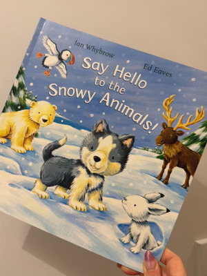 Say Hello To The Snowy Animals new children's book in English