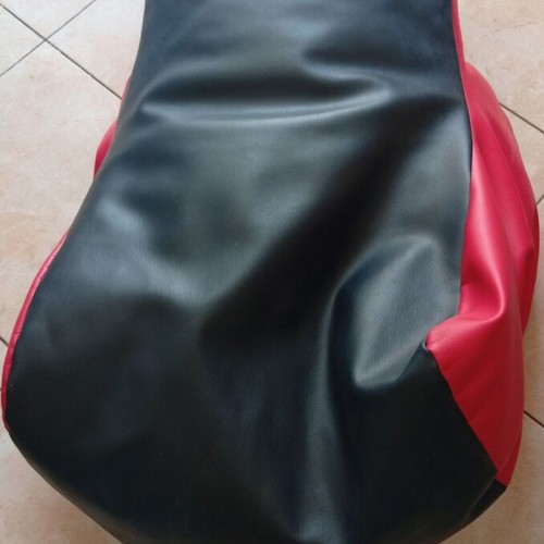 Pouf bean bag set of 2 like new, leatherette