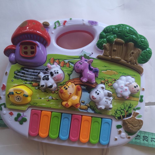 Musical toy like new