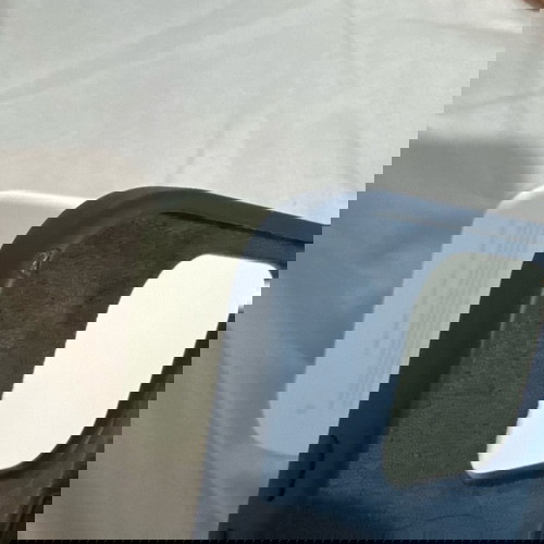 Θήκη iPhone 15pro μεταχειρισμένη γνήσια