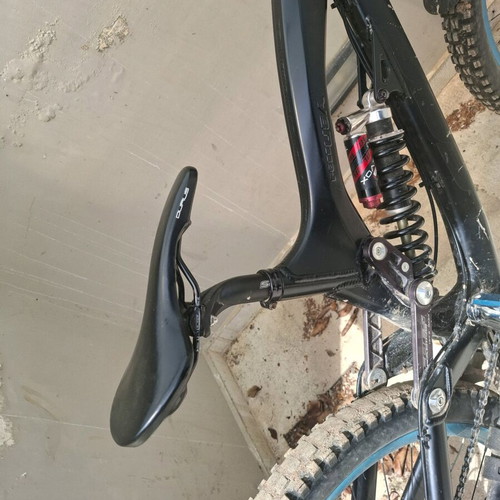 MTB Downhill Custom Commencal Furious Special Project with FoxFactory Kashima