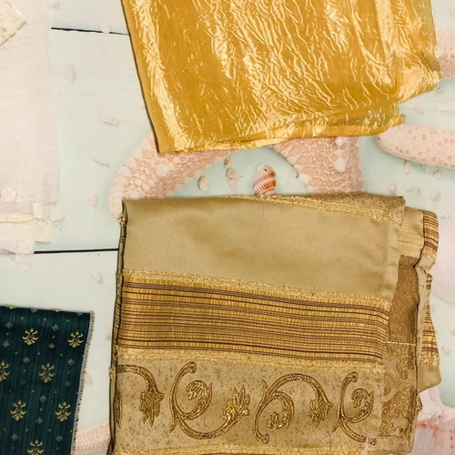Pack of 8 fabric pieces used, cotton, polyester, polyamide