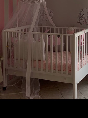 Wooden baby cot white used with anatomical mattress and drawer
