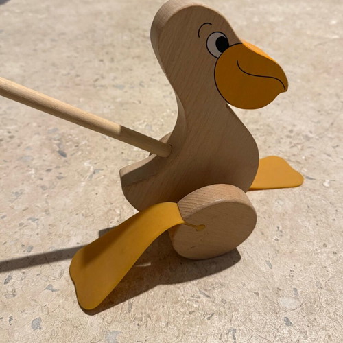 Goki wooden push toy pelican like new