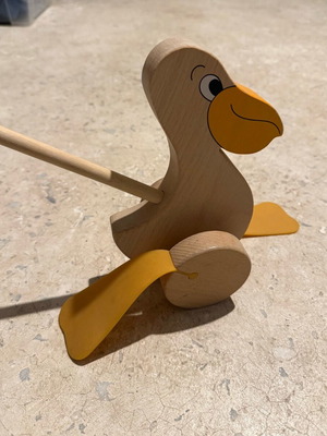 Goki wooden push toy pelican like new