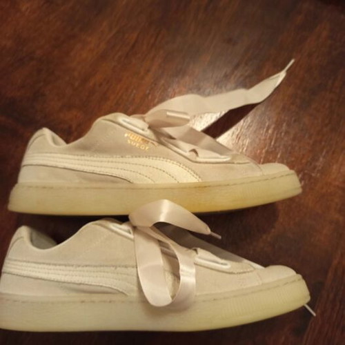 Puma Kastoria sneakers, beige, size 39