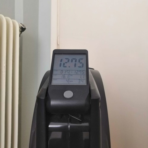 DKN Air Rower R-320 Air Rowing Machine like new
