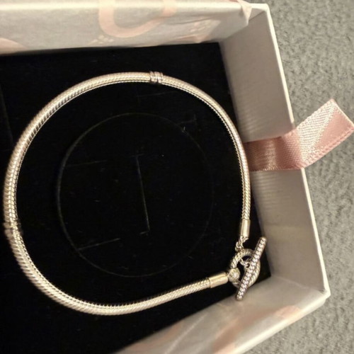 Pandora bracelet new, gray