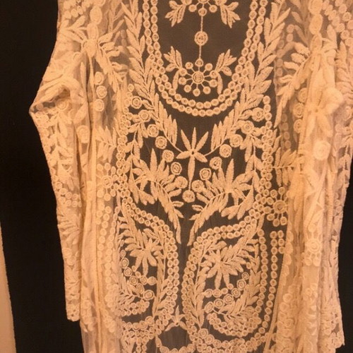 Lace cardigan ethnic boho women's size M/L like new, beige