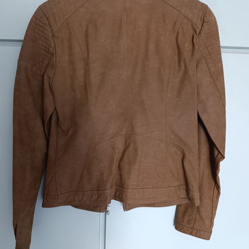 Only biker jacket like new, brown faux leather, size M