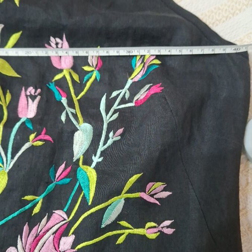 French Connection Ramie Top with Embroidery Size 10 Like New