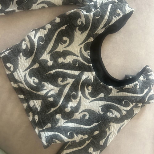 Thesis black and white brocade crop top like new, S/M