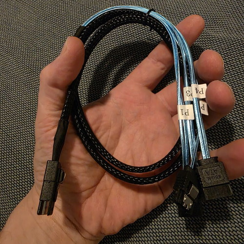 Mini SAS SFF-8087 to 4x SATA 3.0 cables new, pack of 4