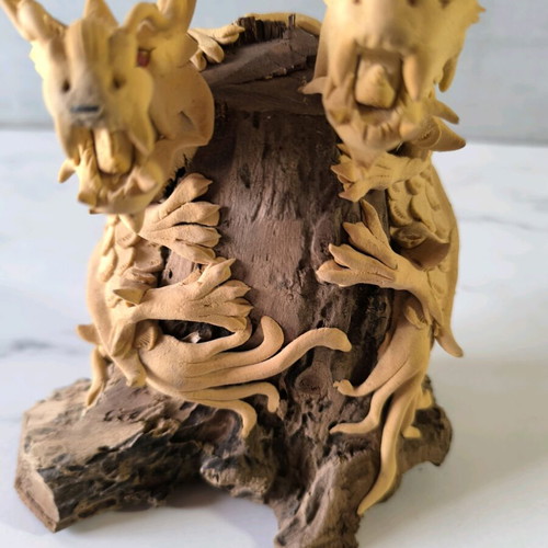 Wooden carved dragons used on wooden base