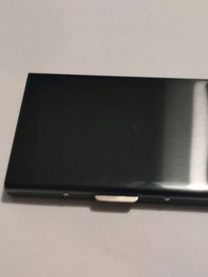 Metal card holder like new, black