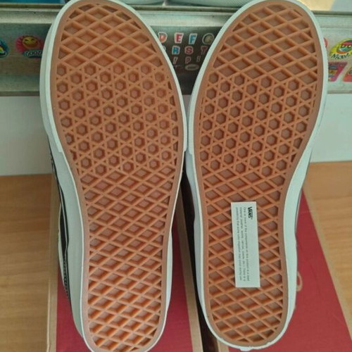Vans Brooklyn LS sneakers, black and white, size 38