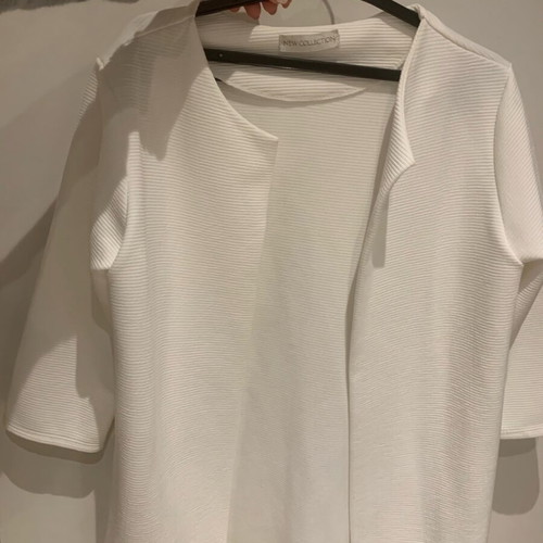 Light summer white outerwear like new