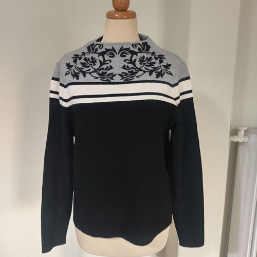 Madeleine women's sweater with jacquard pattern new, sizes S and M