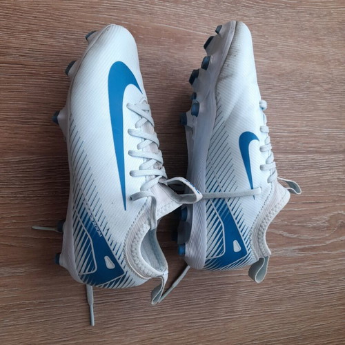Nike football shoes size 32, blue