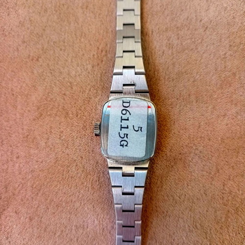 Vulcain Swiss women's wristwatch, mechanical, silver dial
