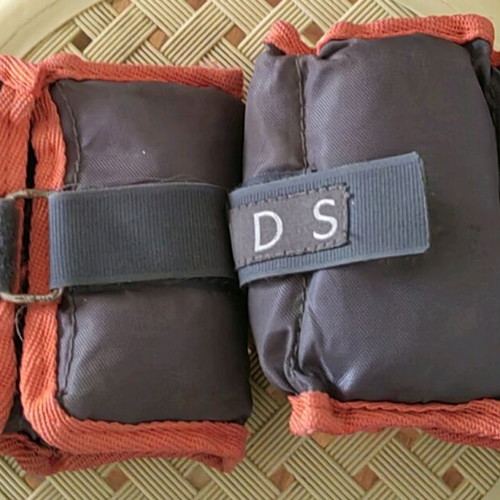 Weight wristbands like new, 2x1.5/2x2.5 kg