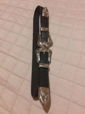 Amor Amor belt like new, waist 65 cm, black
