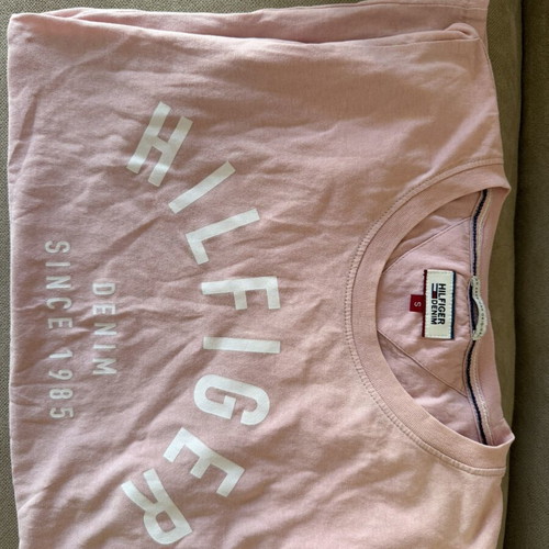 Tommy Hilfiger T-shirt, size S, pink