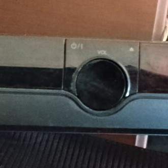 LG home cinema system with large speaker and 5 small speakers, fully functional