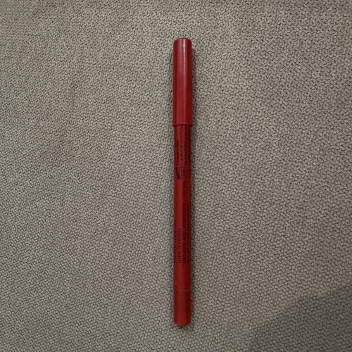 NYX lip pencil red like new