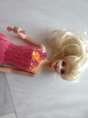 Barbie με μηχανισμό τραγουδιού 2013 μεταχειρισμένη