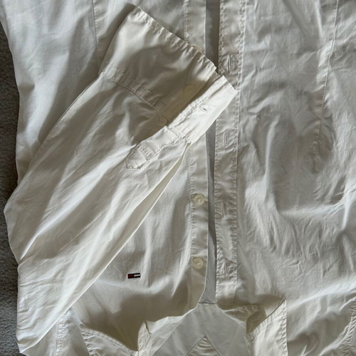 TOMMY HILFIGER, No M, women's shirt, white, three-quarter sleeves, used.