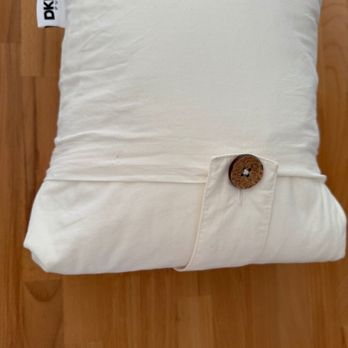 Σεντόνια βαμβακερά DKNY King Size υπόλευκο pure καινούργια για διπλό & υπέρδιπλο κρεβάτι