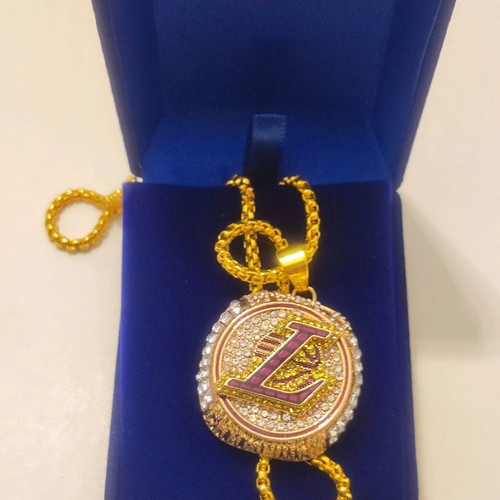 Lebron James Lakers pendant new with 2020 ring face