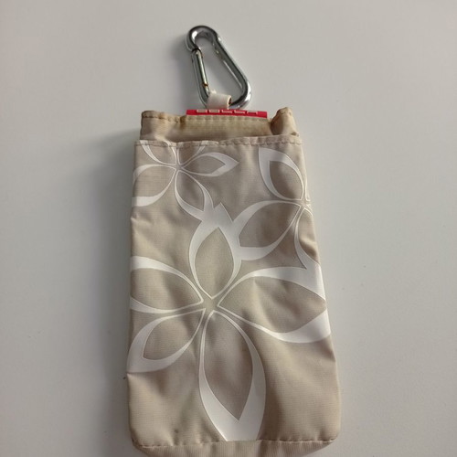 Colla case with second pocket and pant clip used