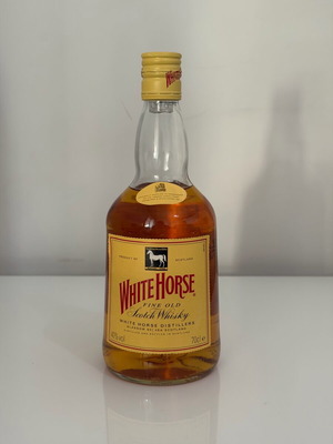 White Horse Fine Old σκωτσέζικο ουίσκι 70cl